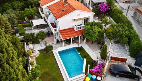 Villa Nada - Photo 2