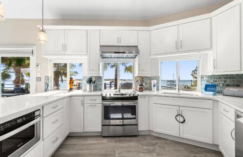 New! Pirate`s Cove! Waterfront! 2 Dog Friendly, Free Activities Included! - Foto 24