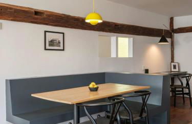 Chic Barn House with Pool - Foto 25