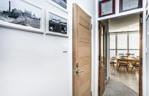 Ark at Anchor - Foto 18