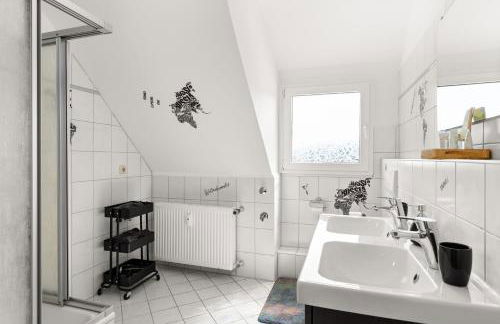 MOLA Apartments-Geräumiges Apartment in Wetter bis 6 Personen, XXL Couch, Parkplatz und WLAN - Foto 31