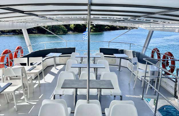 Paseo en barco con fondo de cristal por el Monte Athos - Foto 6
