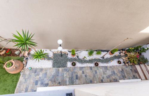 Chrispa's House Beachfront Bliss & Stunning Views - Foto 36