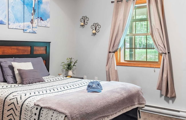 The Nest at Brier Crest by Avantstay Game Room, Expansive Deck & Fire Pit - Photo 5