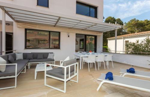 Holiday Home Sa Riera White on the Beach by Interhome - Foto 2