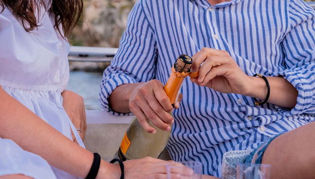 Une bouteille de prosecco