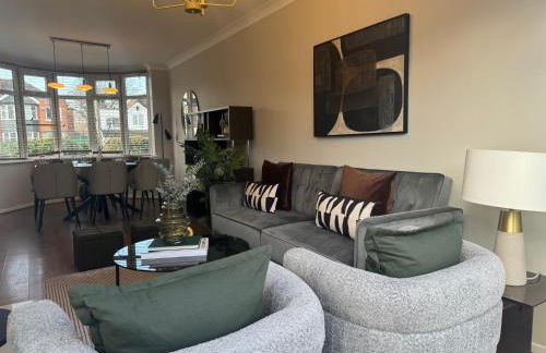 Spacious house for 7 - Ideal for Solihull NEC - Work and Family Groups - Foto 31