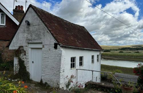 Historic river side cottage - top apartment - Foto 30