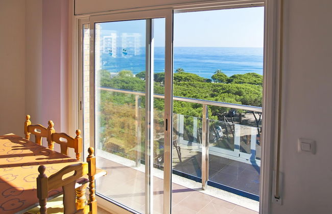 AP Costas - Villa de Madrid - Photo 15