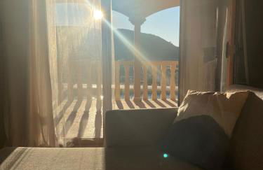 Maison typique avec vue dégagée sur la vallée - Photo 6