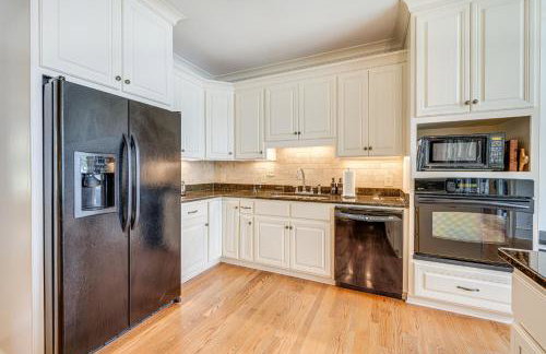 Beautiful Lake Sinclair Retreat with Dock and Deck! - Foto 12