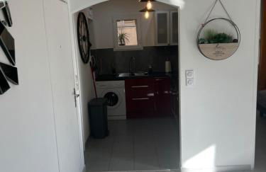 Charmant T2 climatisé a 5 min de là gare st-charles - vieux port - Foto 7