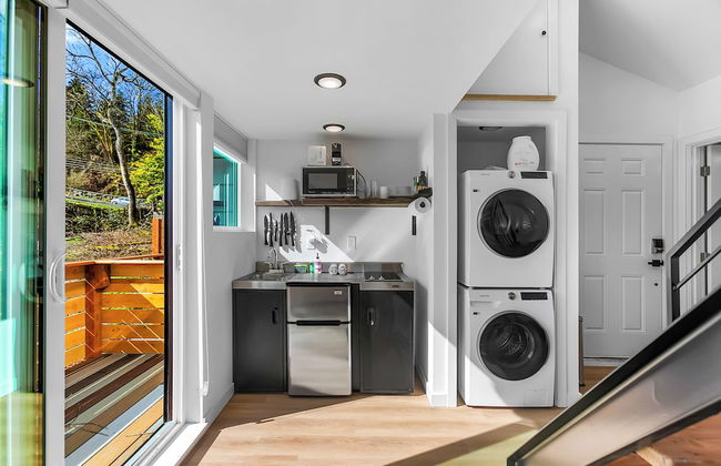 Sleek & Stylish Urban Loft - Foto 10