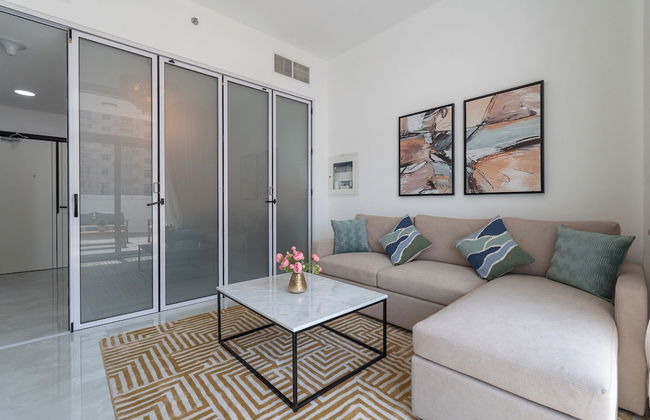 Vogue Elegance at Pearlz near Metro - Foto 80