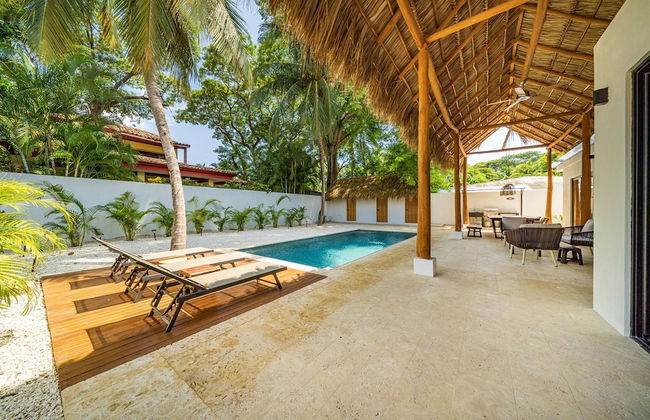 Tropical Brand new 4 BR gem in Potrero Near Beach - Casa Marzo - Photo 22