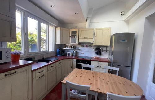 Maison lumineuse et élégante - Foto 8