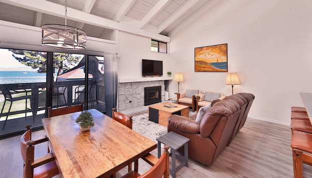 Tahoe Lakeside Retreat - Lakefront Condo - Foto 2, Imagen principal