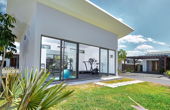 Corail Bleu Private Pool & Garden Villas with LOV - Photo 15