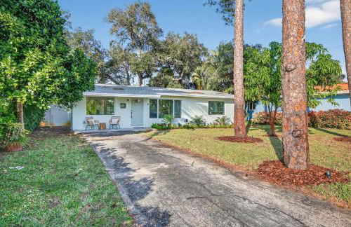 Evergreen Retreat Home for 7 - Photo 23