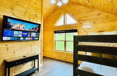 New! Indoor Pool/PS 5/Hot tub/Parkway - Foto 39