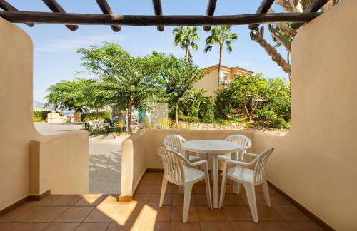 Ramada Hotel & Suites by Wyndham Costa del Sol - Photo 100