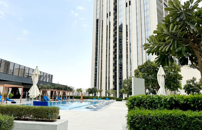 Luxury 2BR at Harbour Gate - Photo 23