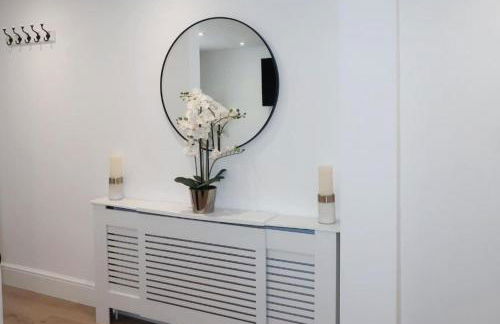 Modern 3 Bed House nr Southampton Town-Parking Contractors Welcome - Foto 9