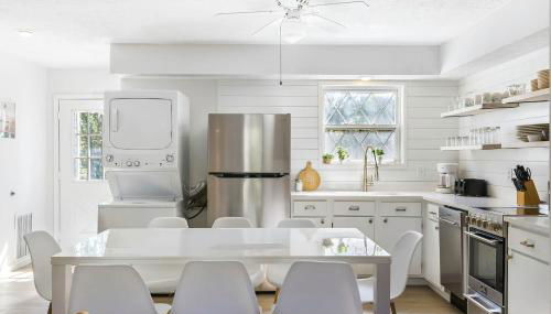 Enchanted Woods Retreat-Decorated for Christmas - Foto 5