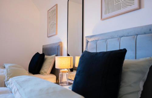 Luxurious 3-Story Townhouse, sleeps up to 10! - Foto 28