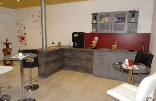 Apartment Modern eingerichtete Suite mit Terrasse by Interhome - Foto 14