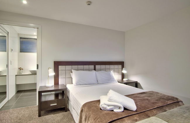 Bay View Condo by Staysouth - Photo 2