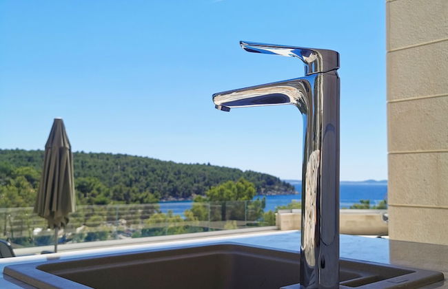 Beachfront villa Senses for 12 in Milna - Foto 61