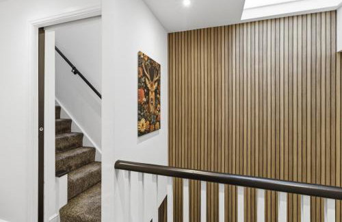 Cannons Loft Central Buxton, Duplex loft 3 bedroom Set over 3 floors stairs no lift sleeps 5 - Photo 36