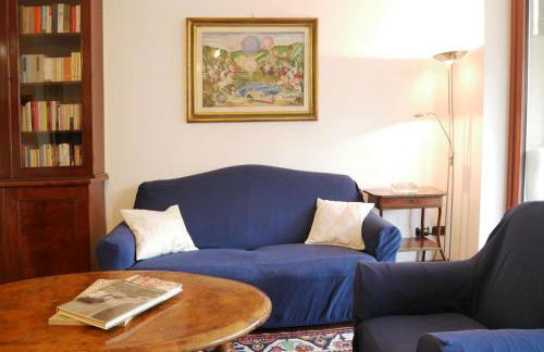 GuestHost - Raffaella splendido bilo x4 - Photo 12