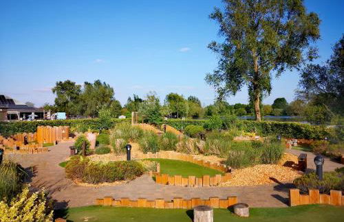 Lake Escape - Hoburne Cotswolds - Foto 27