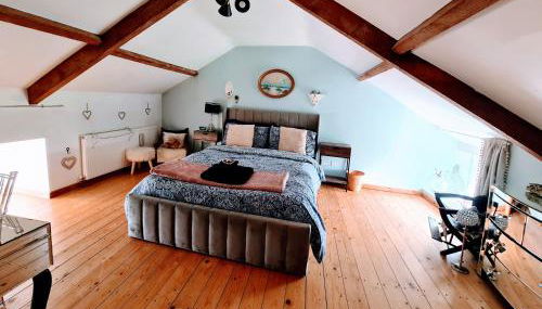 Cute Quirky Cottage - Photo 3