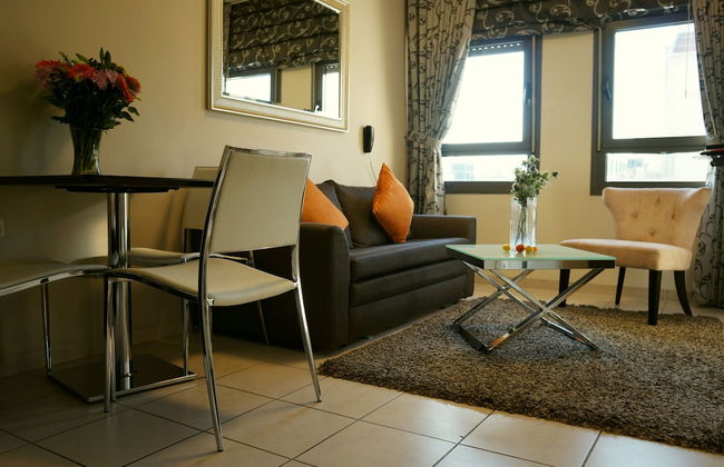 Rafael Residence - Photo 17