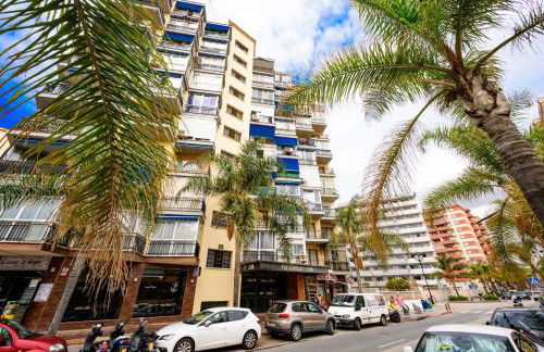 Fuengirola Sun Studio with terrace 9th floor by 10ToSea - Foto 14