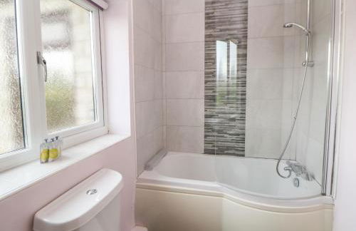 The Beeches - Foto 20