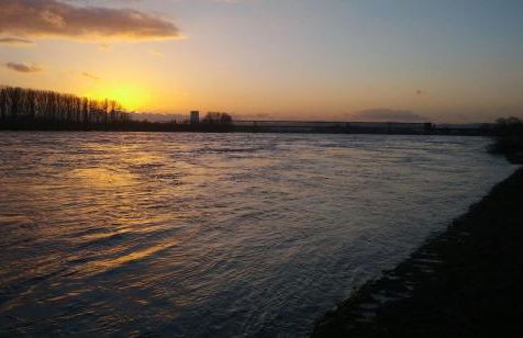 Ferienwohnung direkt am Rhein in Neuwied bei Koblenz - Foto 15