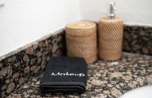 Large Pool With Diving Board, Remodeled 3bdrm, Near State Farm STDM and More! - Foto 52