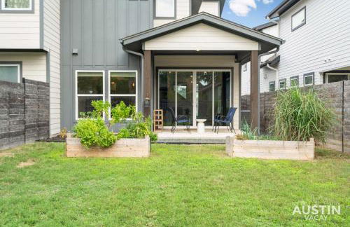 Pet-Friendly 3BR,2.5BA Home w Yard Near Mueller and Moody Center by Austin Vacay - Foto 27