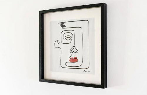 Stylish 2 bed 2 bath apt in Wembley - Foto 4