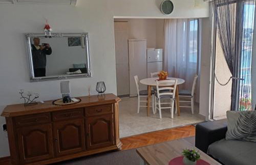 Apartment Dora 1 Jakišnica - Foto 33