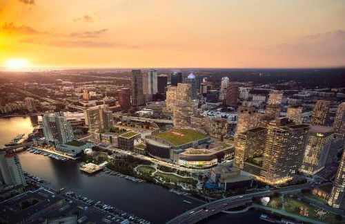 2 King Suites - Hot Tub - Large Patio - Sleeps 12 - Foto 80