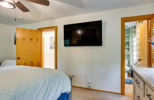 Game Room and Yard Greentown Home Near State Park - Foto 16