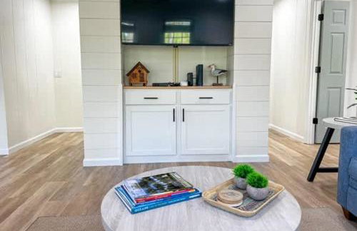 Mayberry on Bayberry Private pool Sleeps 10 - Foto 33