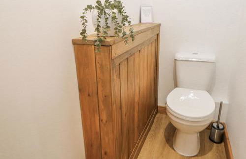 Courtyard View - Photo 14