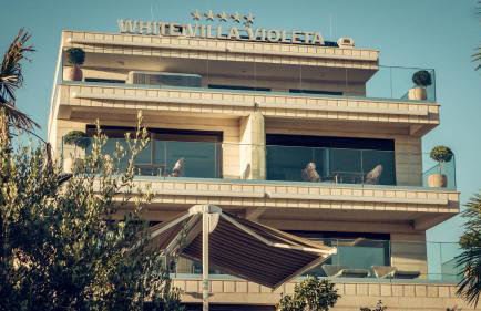 Luxury Apartments White Villa Violeta - Photo 38