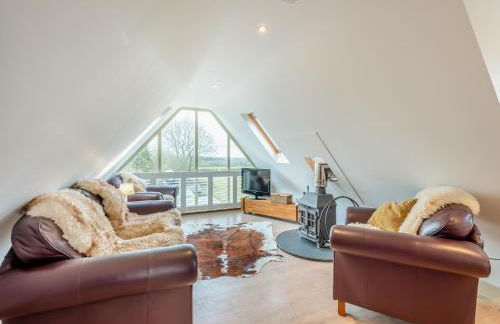 The Studio - Photo 1